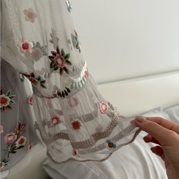 Needle & Thread Embroidered Top - Picture 4 of 6